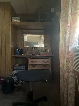 dcockell online show from March 22, 9:38 pm