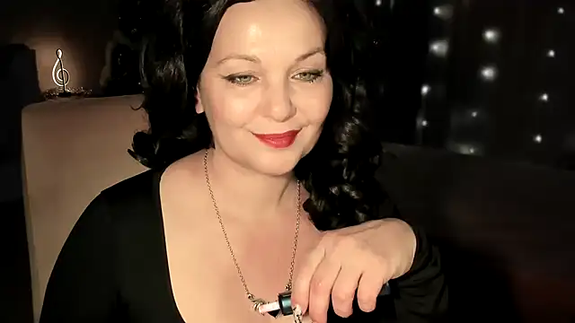 WitchBlueRose online show from January 9, 4:14 pm