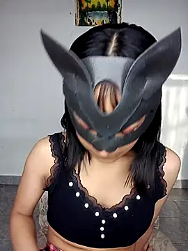 Snapshot of PequeArely chatting on February 3, 10:43 pm PequeArely online show from February 3, 10:43 pm