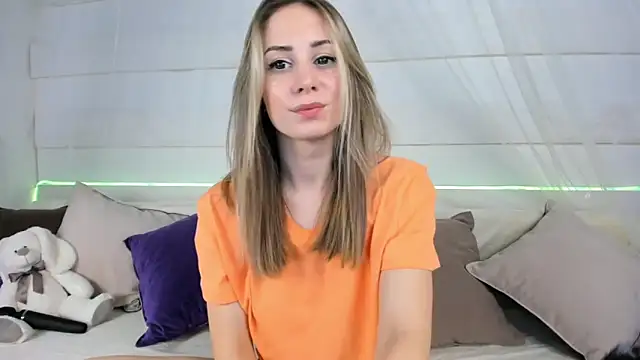 stricred online show from April 13, 6:23 pm