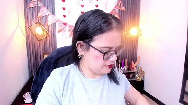 Snapshot of brigittemiller chatting on September 29, 3:50 pm brigittemiller online show from September 29, 3:50 pm