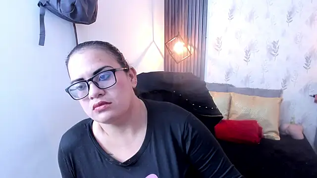 Snapshot of brigittemiller chatting on October 10, 4:08 pm brigittemiller online show from October 10, 4:08 pm