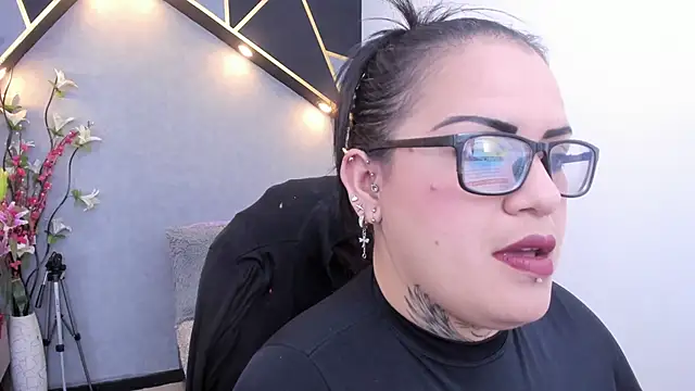 brigittemiller online show from April 10, 1:56 am