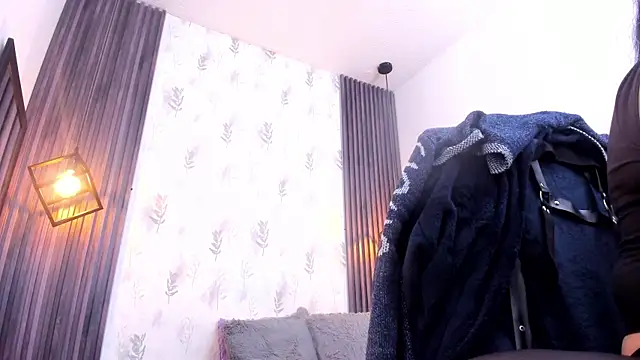 Snapshot of brigittemiller chatting on November 13, 4:00 pm brigittemiller online show from November 13, 4:00 pm