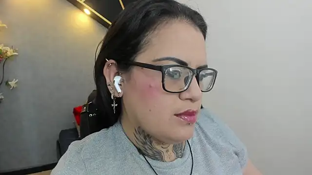 brigittemiller online show from March 30, 1:29 am