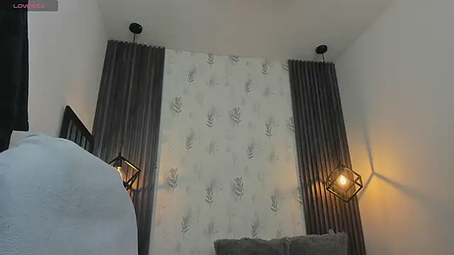 brigittemiller online show from December 22, 3:56 pm