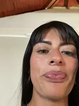 ZairaSofia1 online show from December 29, 2:06 am