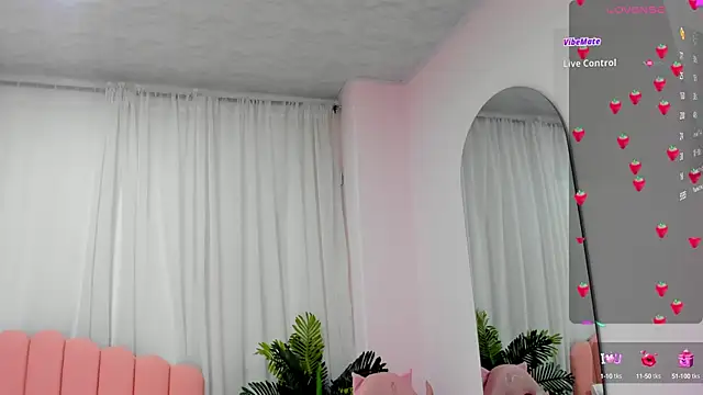 Snapshot of zoe_rivers chatting on February 15, 5:07 pm zoe rivers online show from February 15, 5:07 pm