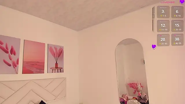 zoe rivers online show from March 20, 6:09 pm