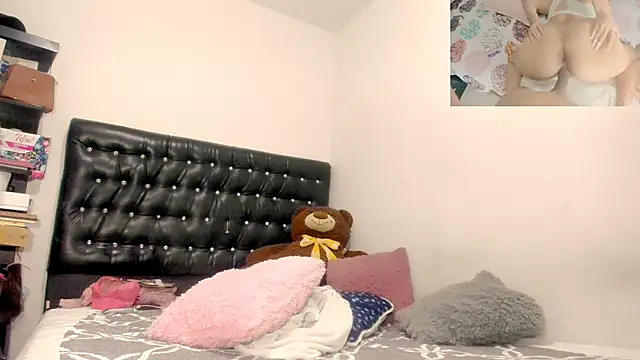 Snapshot of sexylatin_ chatting on September 18, 1:08 am sexylatin online show from September 18, 1:08 am