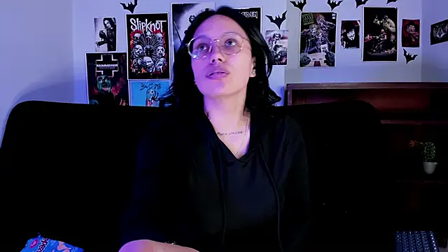 Snapshot of lilith-deveraux chatting on June 6, 5:07 pm lilith-deveraux online show from June 6, 5:07 pm
