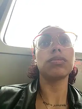 Snapshot of lilith-deveraux chatting on March 22, 12:35 pm lilith-deveraux online show from March 22, 12:35 pm