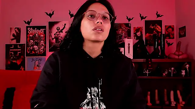 lilith-deveraux online show from March 30, 3:46 pm