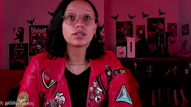 lilith-deveraux online show from March 31, 3:14 pm