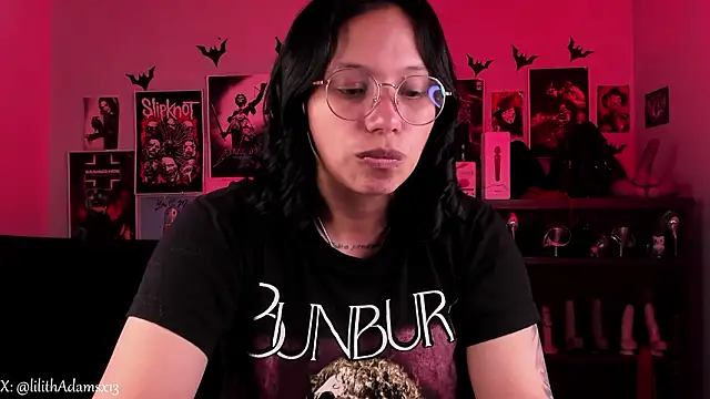 lilith-deveraux online show from March 24, 2:44 am