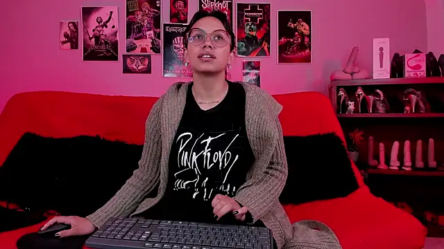 lilith-deveraux online show from October 21, 2:38 pm