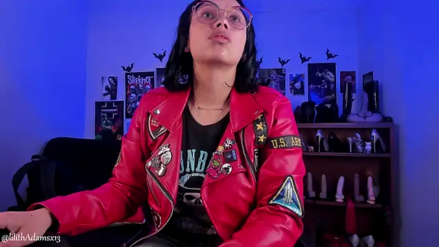 lilith-deveraux online show from January 14, 3:26 pm