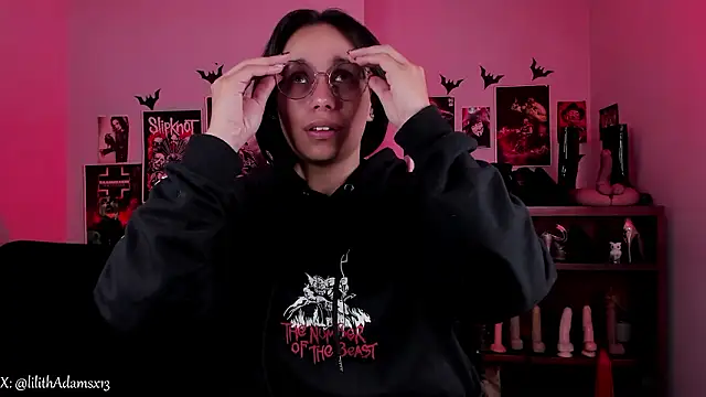 lilith-deveraux online show from February 5, 2:24 pm