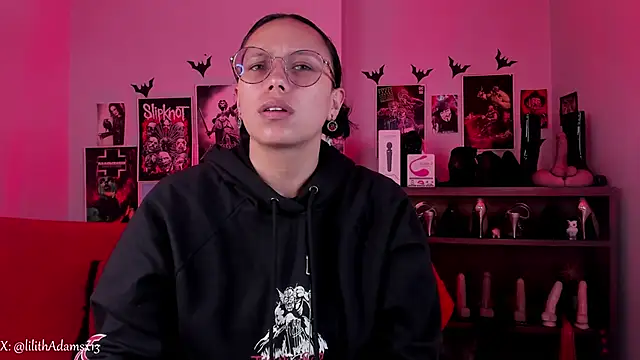 lilith-deveraux online show from February 14, 3:34 pm