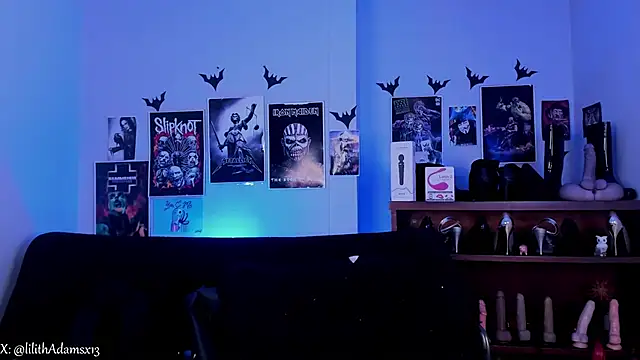 lilith-deveraux online show from February 10, 2:27 pm