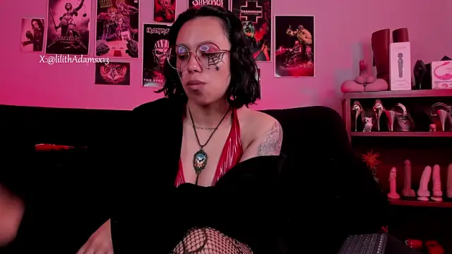 lilith-deveraux online show from October 25, 2:50 pm