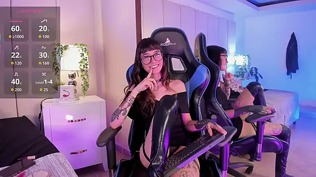 dayanne07 online show from December 4, 3:27 am