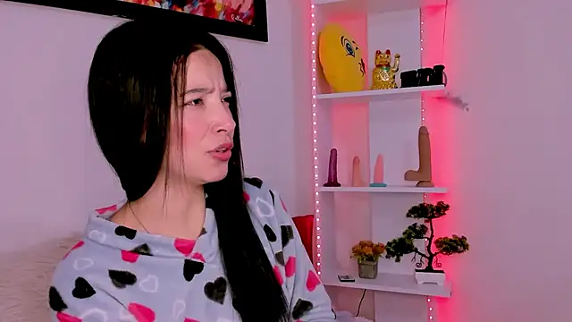 Manuelaa mejiia online show from September 23, 4:25 pm