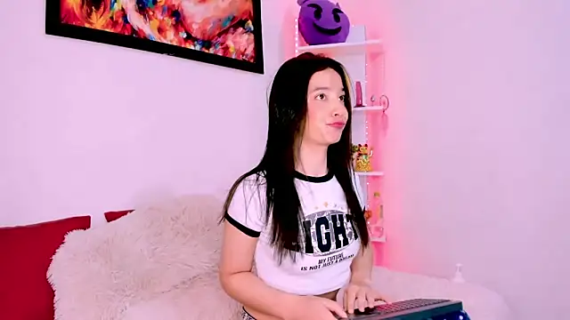 Manuelaa mejiia online show from February 25, 9:48 pm