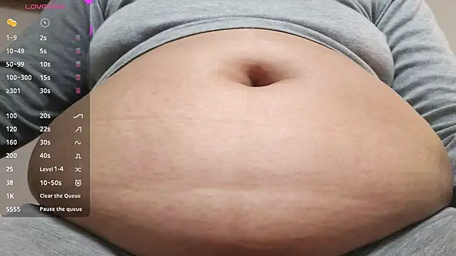 virtual charm online show from April 13, 2:43 pm