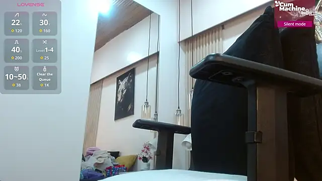 virtual charm online show from October 7, 1:23 pm