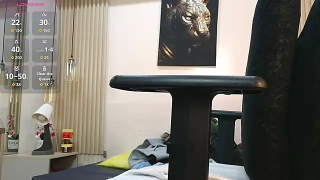 virtual charm online show from November 25, 1:55 pm