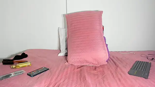 Arantza Hill online show from December 20, 1:19 am