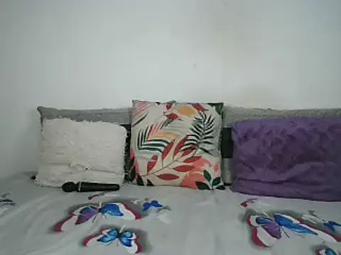 Snapshot of Thickqueenxxx chatting on March 11, 9:56 am Thickqueenxxx online show from March 11, 9:56 am