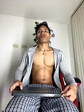 darkviper26 online show from November 17, 3:43 am