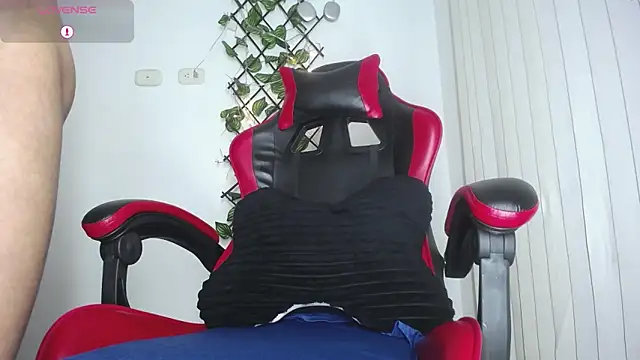 darkviper26 online show from March 24, 9:42 am