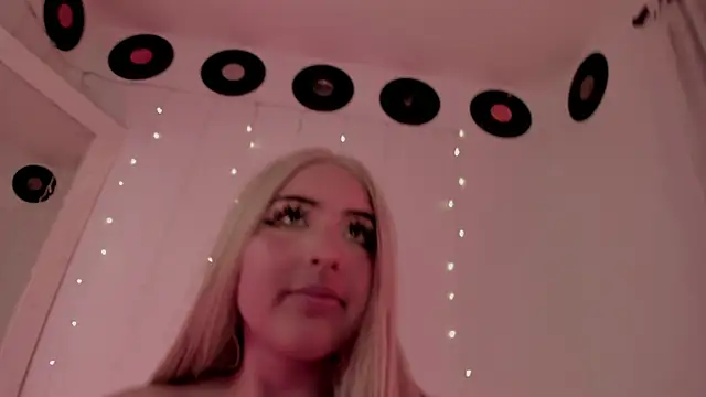  dahian14  online show from October 20, 4:25 am