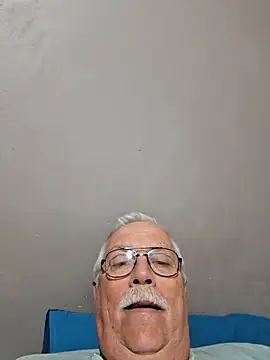 Snapshot of NawtyB1965 chatting on July 6, 3:57 am NawtyB1965 online show from July 6, 3:57 am