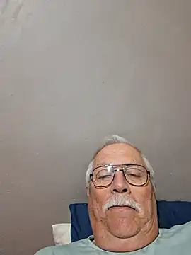 Snapshot of NawtyB1965 chatting on July 17, 3:59 am NawtyB1965 online show from July 17, 3:59 am
