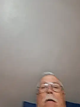 Snapshot of NawtyB1965 chatting on September 13, 3:39 am NawtyB1965 online show from September 13, 3:39 am