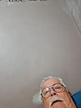 Snapshot of NawtyB1965 chatting on October 13, 3:41 am NawtyB1965 online show from October 13, 3:41 am