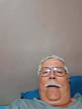 Snapshot of NawtyB1965 chatting on October 10, 3:29 am NawtyB1965 online show from October 10, 3:29 am