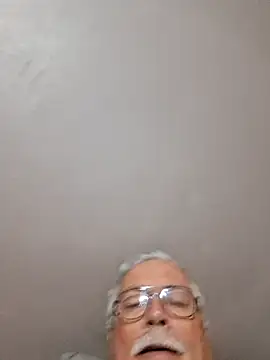 NawtyB1965 online show from May 6, 4:16 am