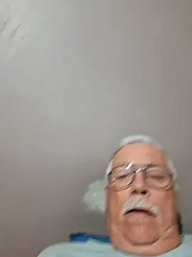 Snapshot of NawtyB1965 chatting on July 13, 4:01 am NawtyB1965 online show from July 13, 4:01 am