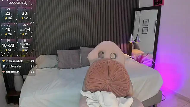 Axel brunette1 online show from March 25, 8:03 am