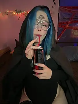 Snapshot of MaddisonHaas chatting on November 2, 12:15 am MaddisonHaas online show from November 2, 12:15 am