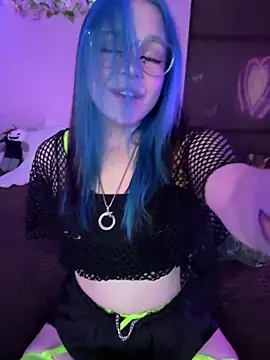 Snapshot of MaddisonHaas chatting on September 9, 12:21 am MaddisonHaas online show from September 9, 12:21 am