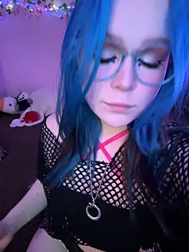 Snapshot of MaddisonHaas chatting on September 15, 1:28 am MaddisonHaas online show from September 15, 1:28 am