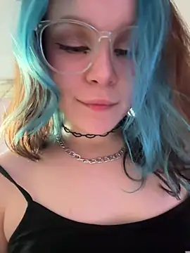 Snapshot of MaddisonHaas chatting on March 16, 11:26 pm MaddisonHaas online show from March 16, 11:26 pm