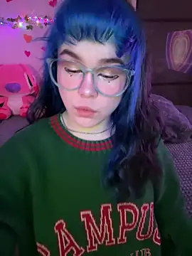 MaddisonHaas online show from April 9, 3:51 pm