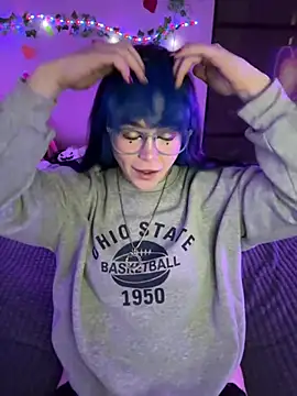 MaddisonHaas online show from April 10, 1:07 pm